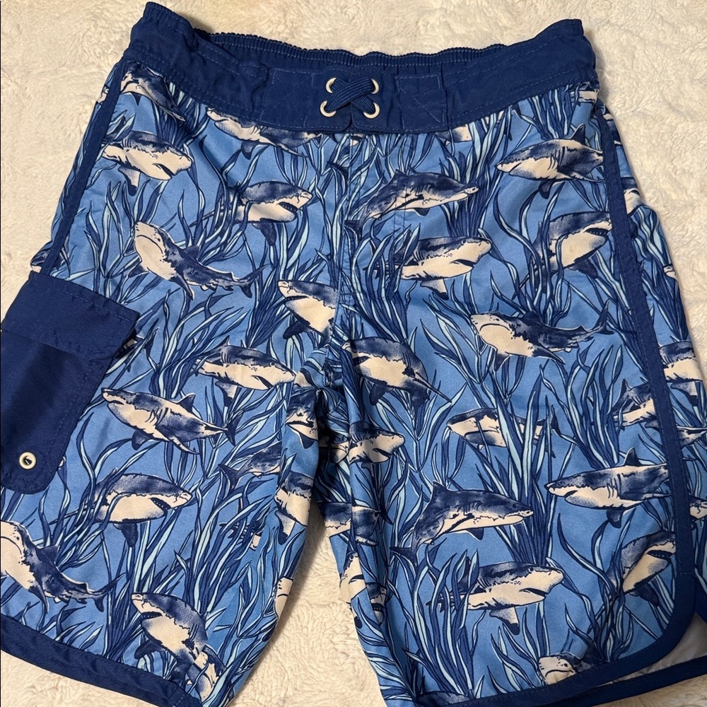Cat & Jack Blue Fish Print Men's Board Shorts. Size 8/10